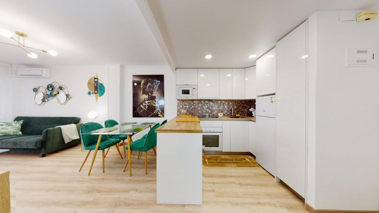 Apartament Pedro Lorca Torrevieja Zewnętrze zdjęcie