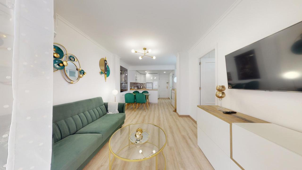 Apartament Pedro Lorca Torrevieja Zewnętrze zdjęcie